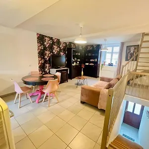 Appartement Magnifique Maison De, Morestel